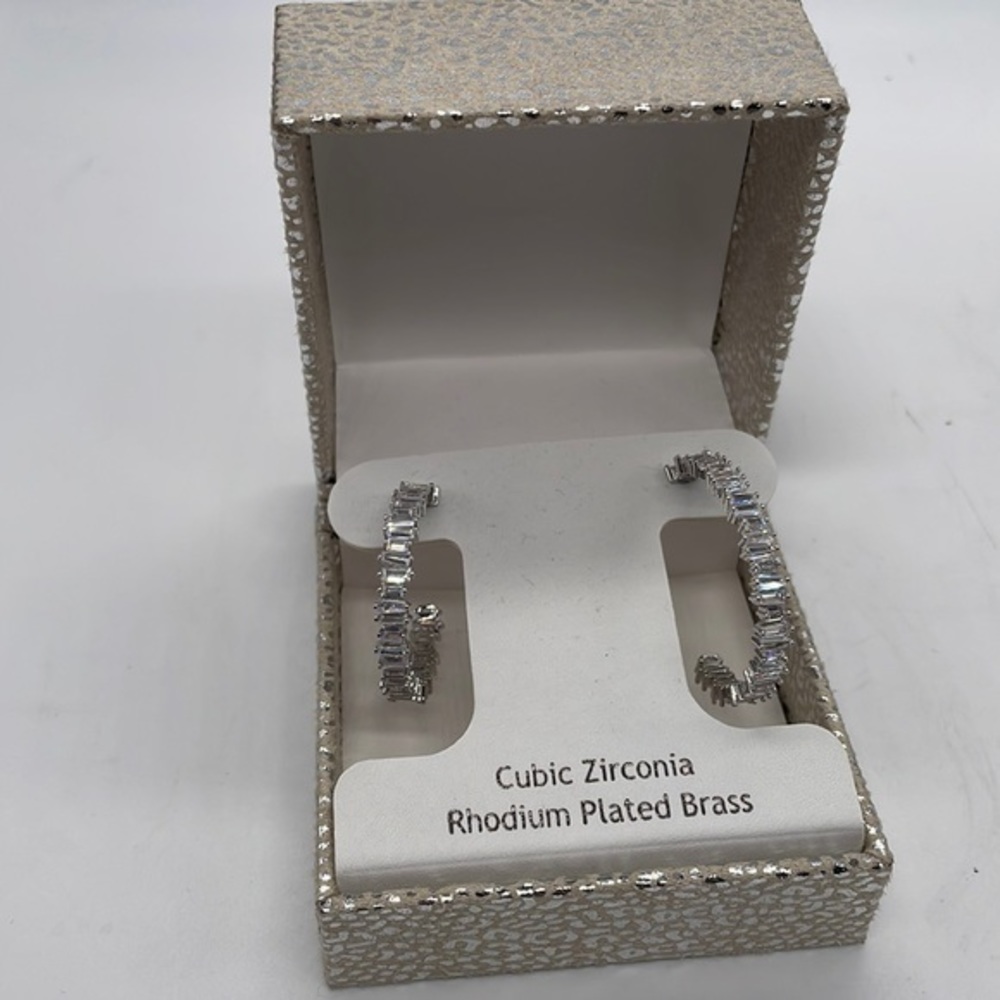 Rachel Ashwell CZ Rhodium plated brass new in box